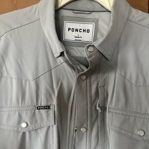 Poncho Gray Casual Button Down Shirt. New without tags